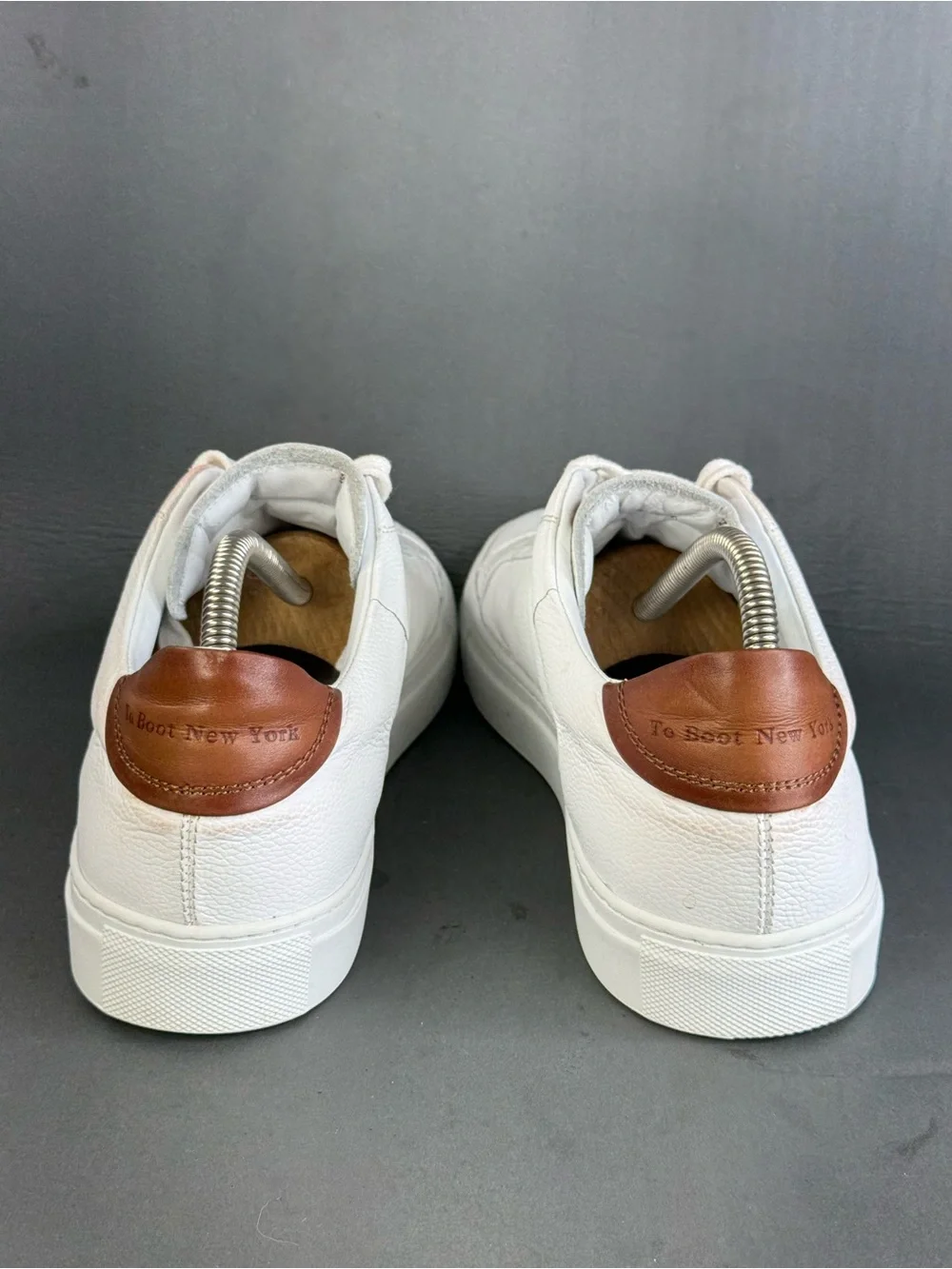 To Boot New York Carlin tumbled calfskin white sneaker shoes mens size 10